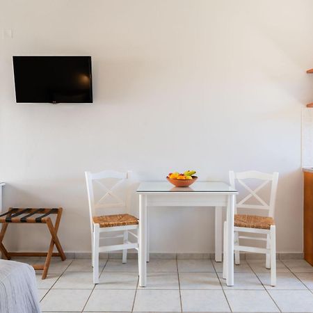 Medousa Studio & Apartments ปลาเกียส ภายนอก รูปภาพ