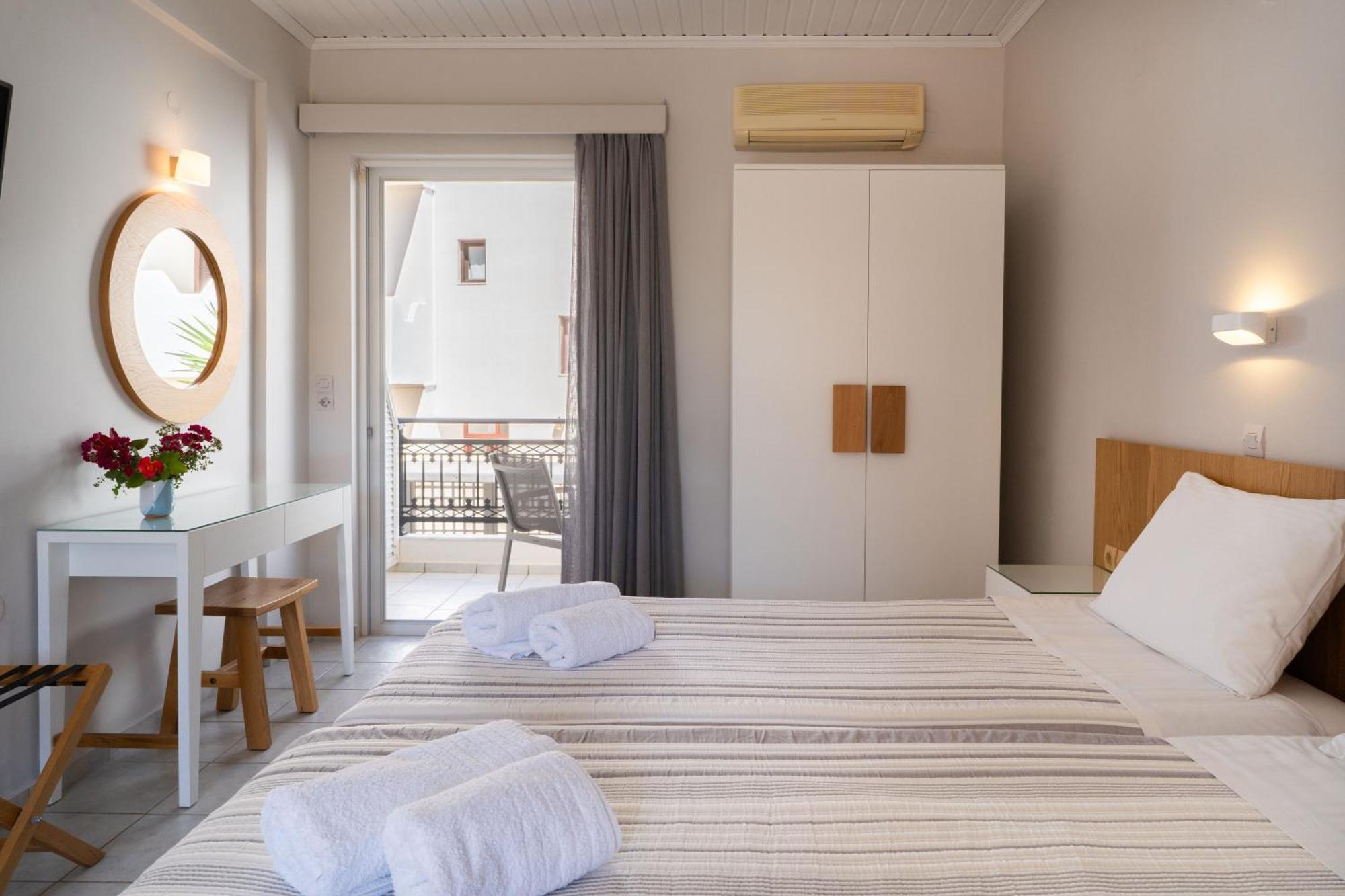Medousa Studio & Apartments ปลาเกียส ภายนอก รูปภาพ