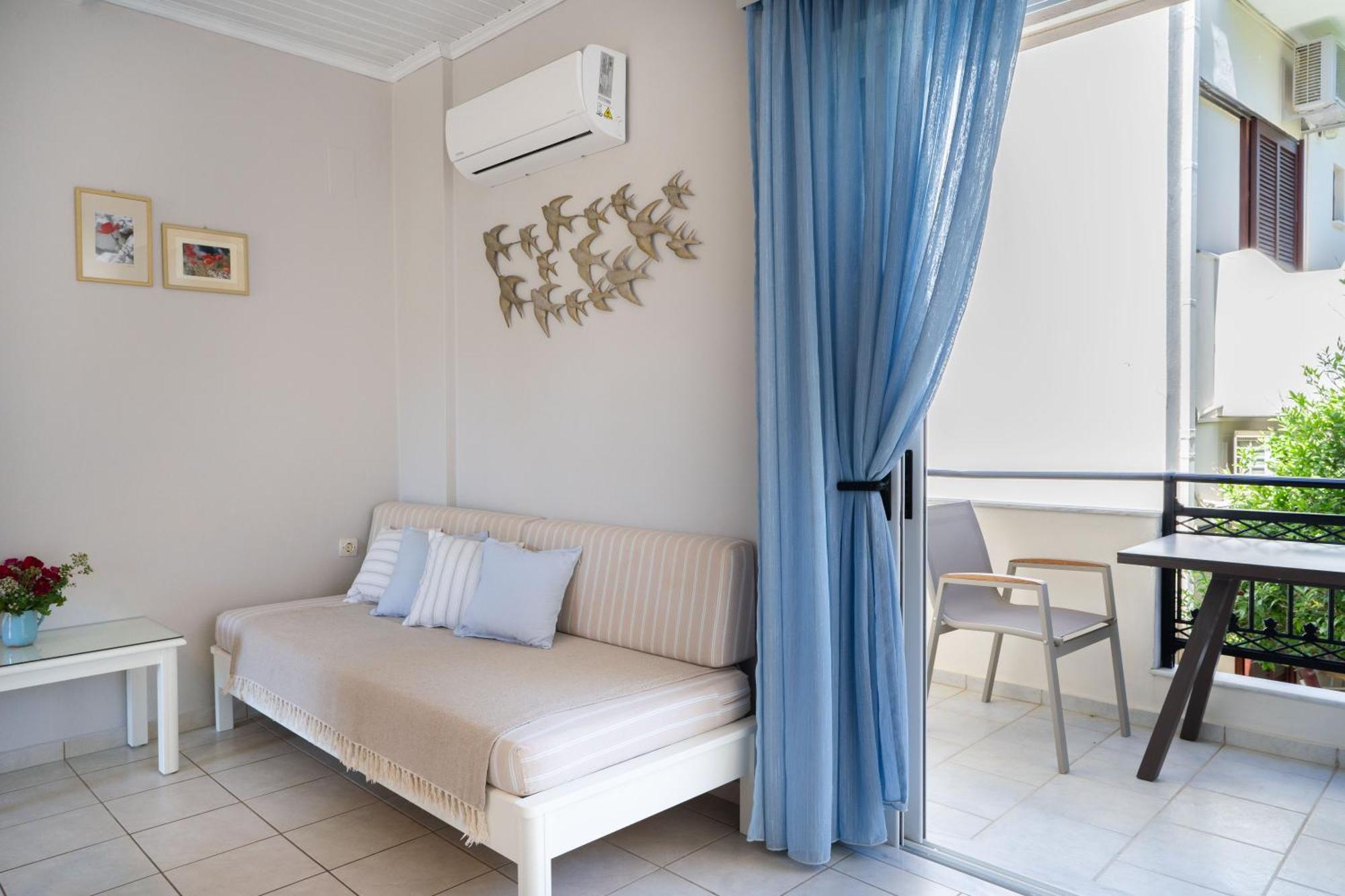 Medousa Studio & Apartments ปลาเกียส ภายนอก รูปภาพ