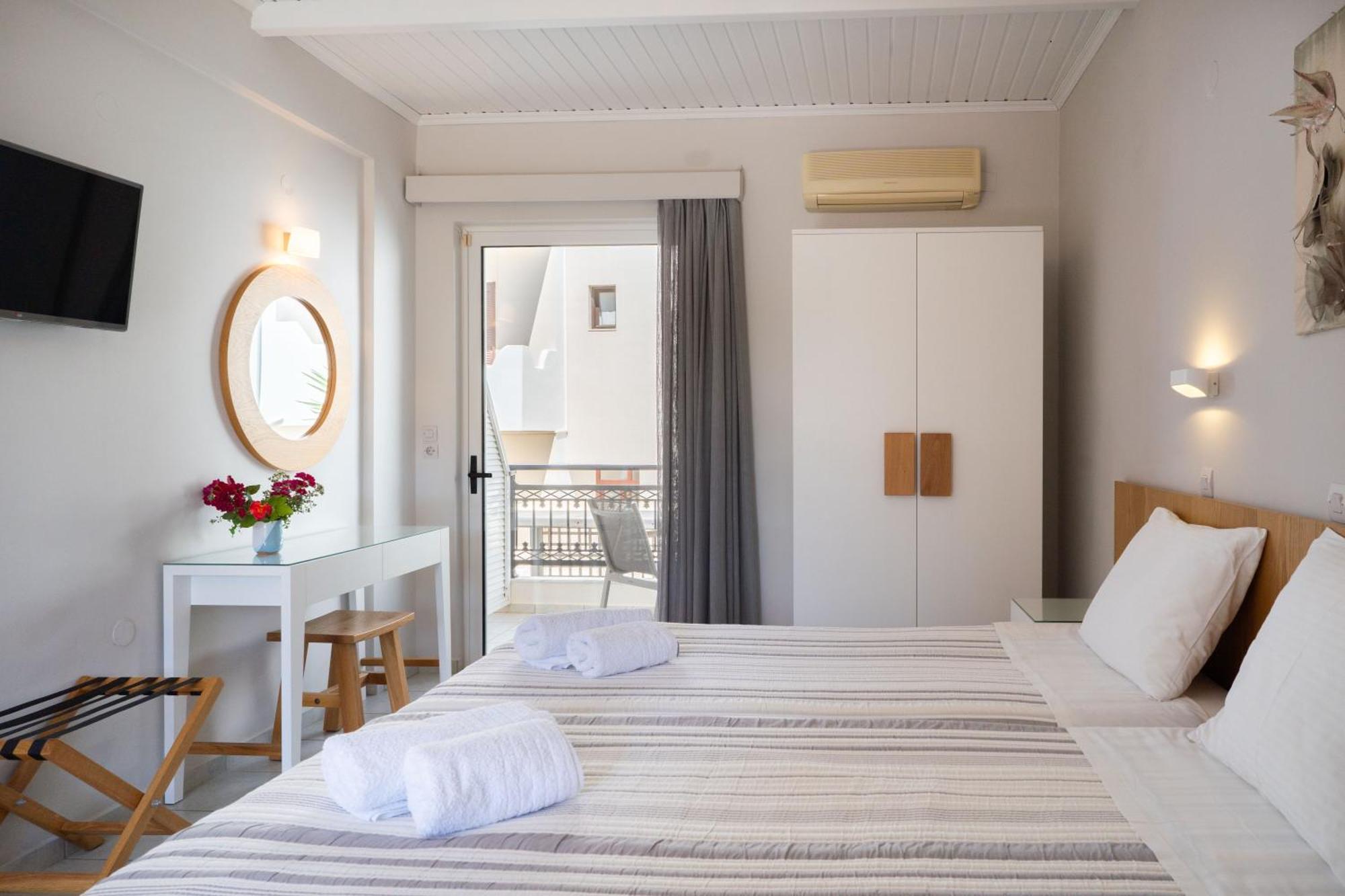 Medousa Studio & Apartments ปลาเกียส ภายนอก รูปภาพ