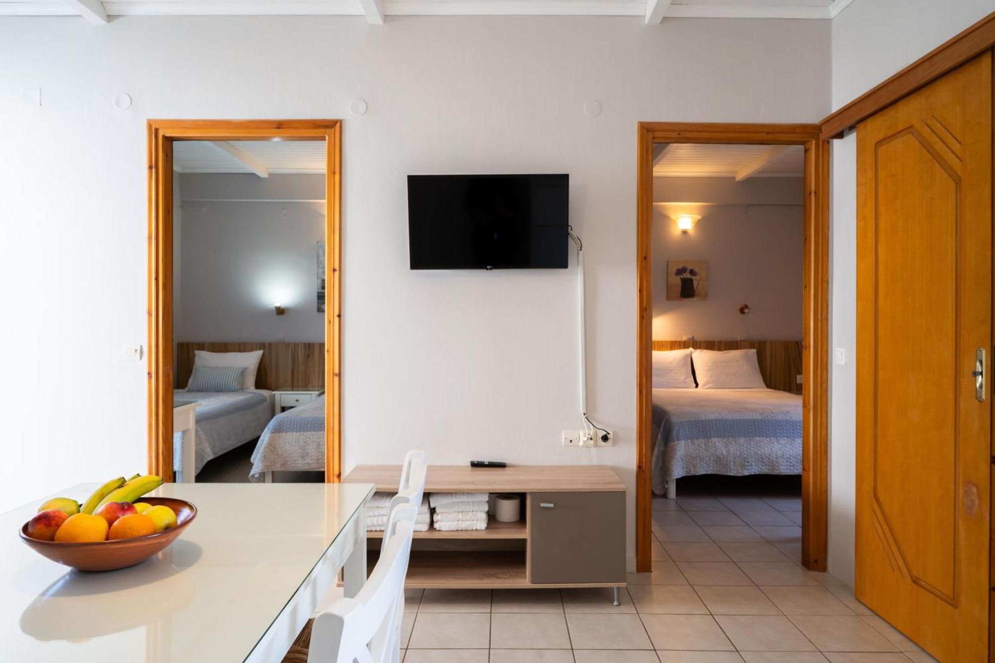 Medousa Studio & Apartments ปลาเกียส ภายนอก รูปภาพ