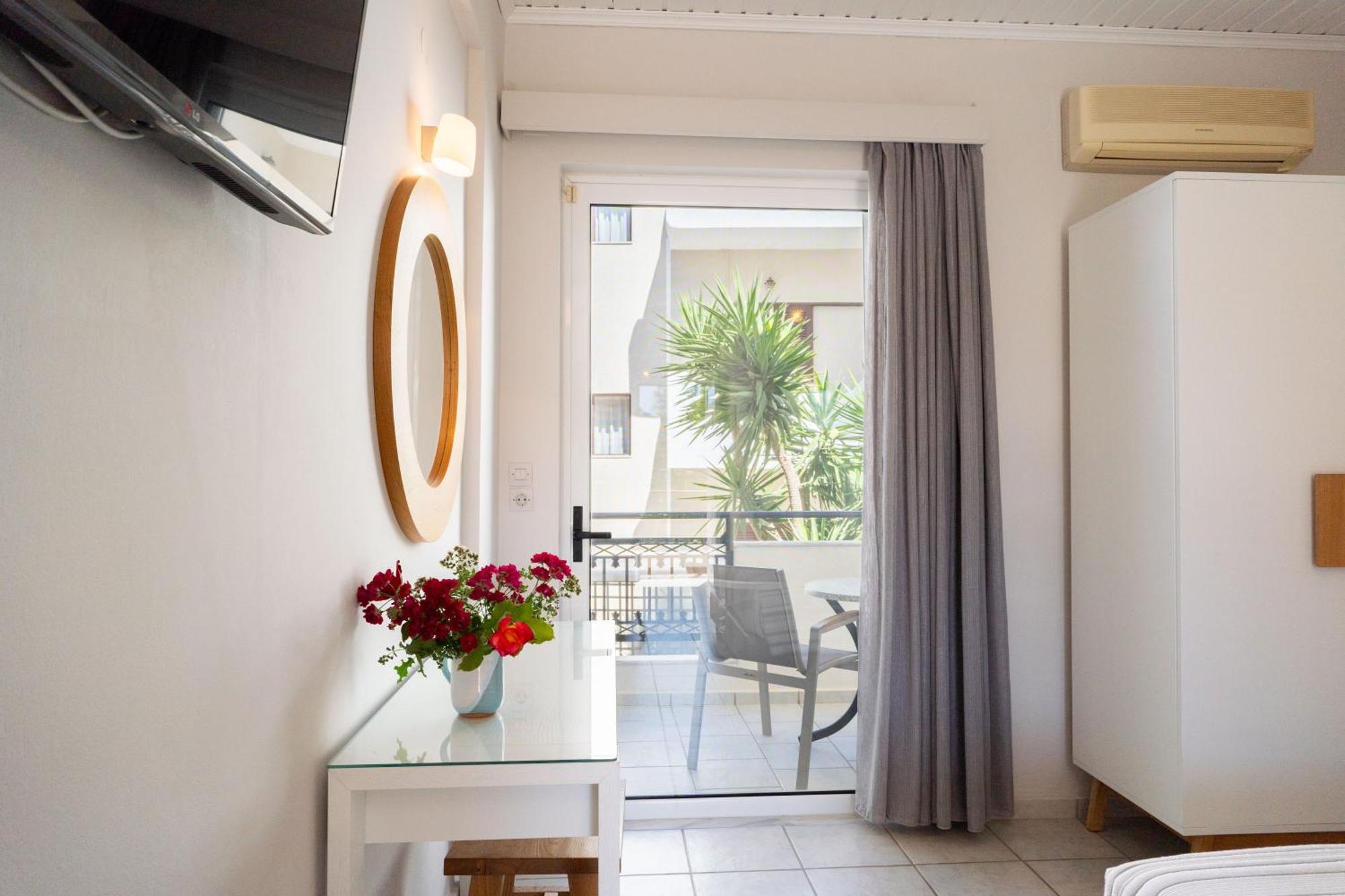 Medousa Studio & Apartments ปลาเกียส ภายนอก รูปภาพ